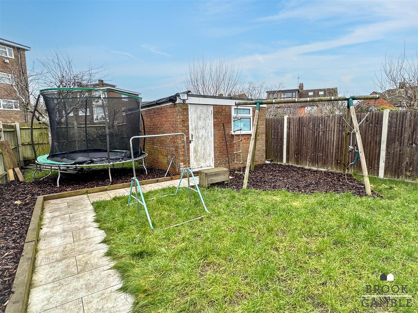3 Bedroom House. Faygate Road in Eastbourne,  19